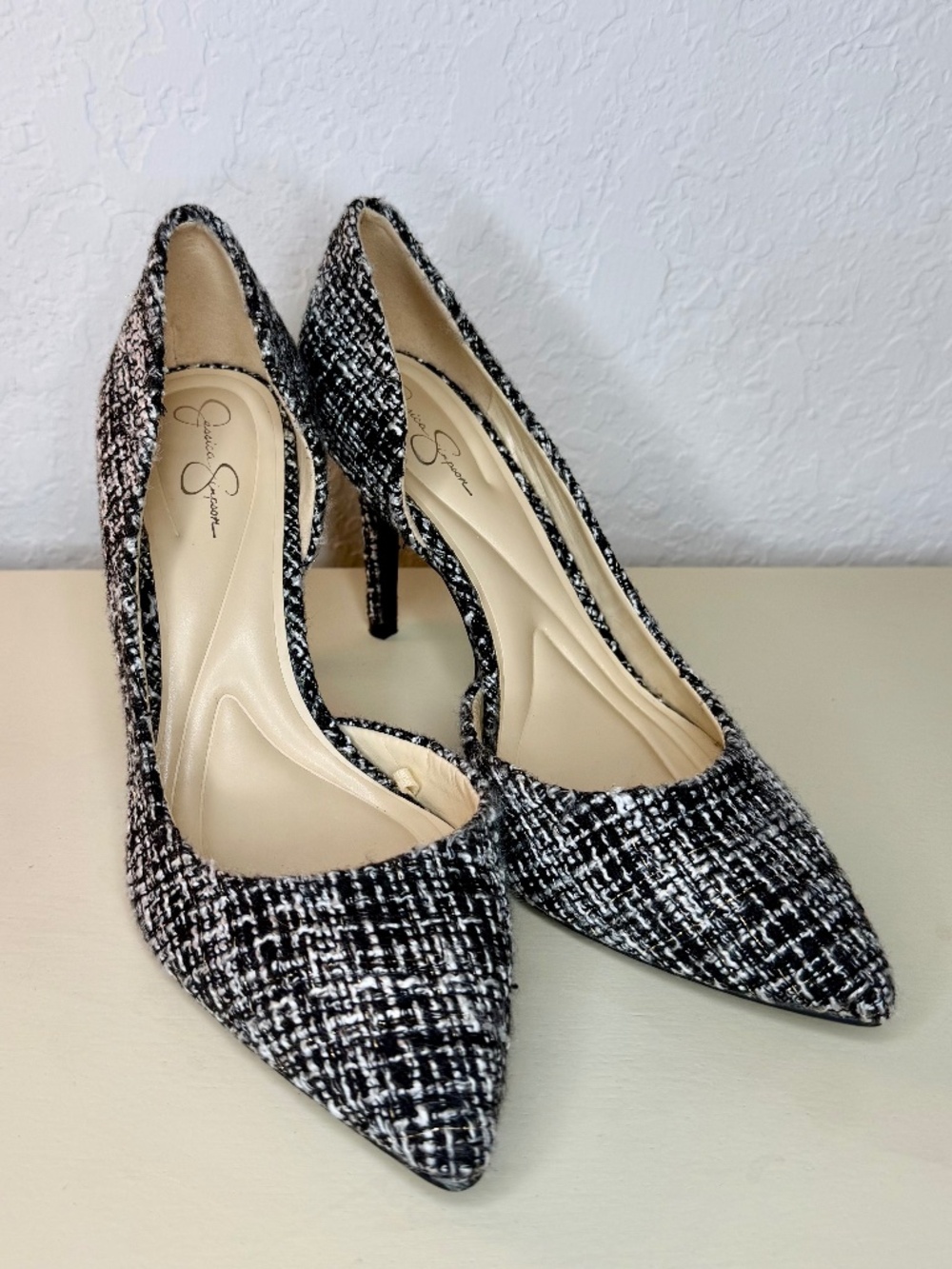 Jessica Simpson Black & White Tweed Pumps, Size 8